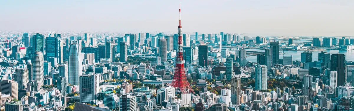 東京の街並み — HIBURIはWEB広告とOOH広告をワンストップで提供